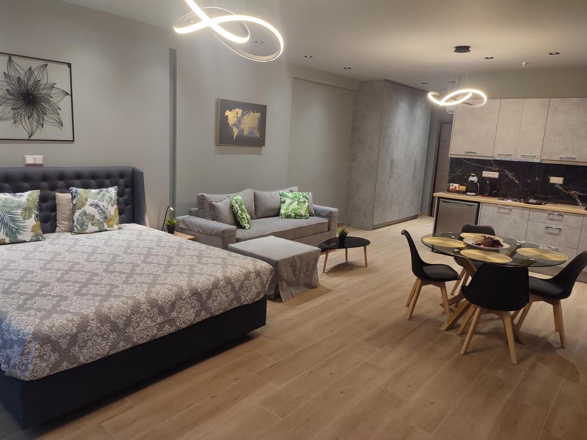 Amazing Apartments @ Monastiraki Subway Station Athene Buitenkant foto